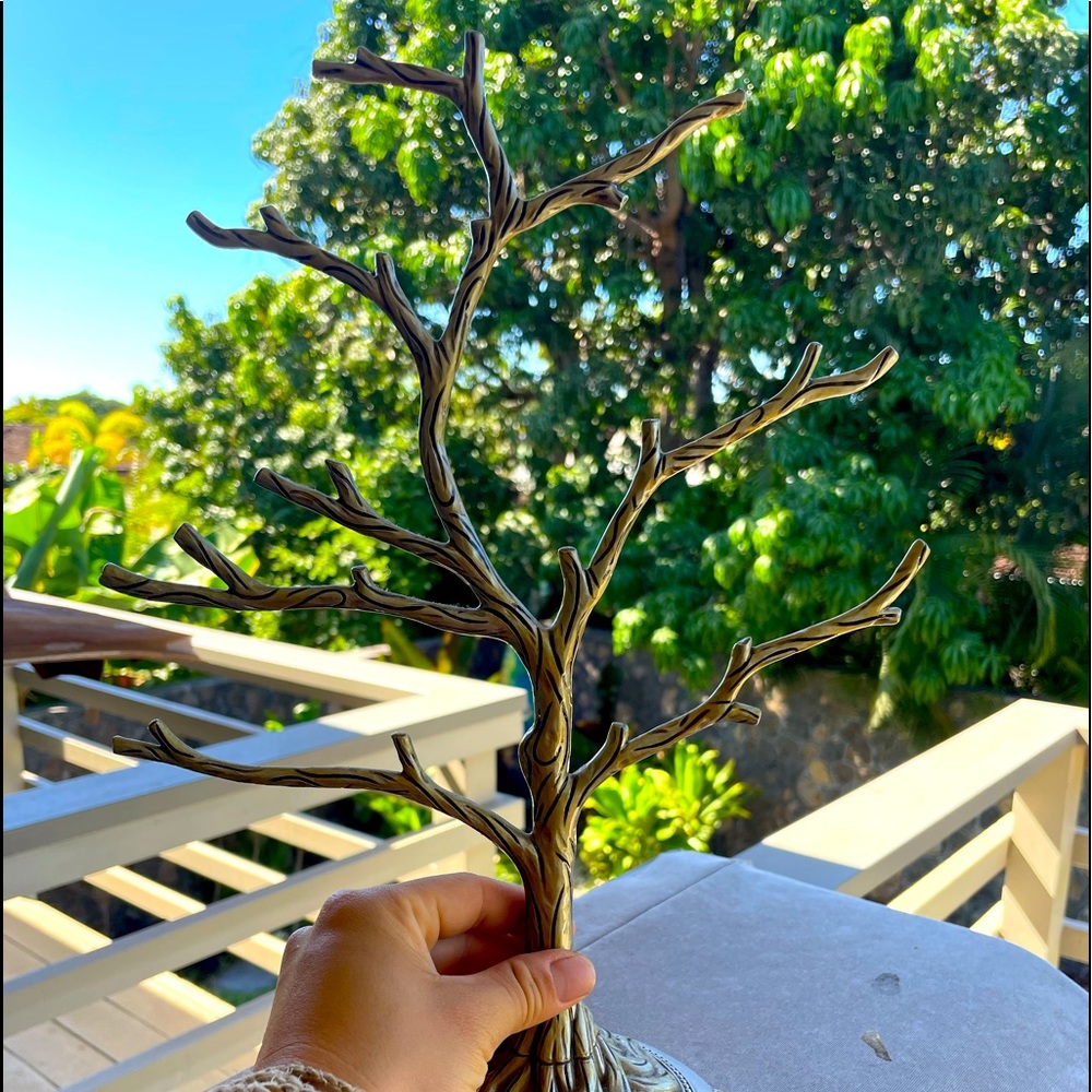 Jewelry Tree Metal